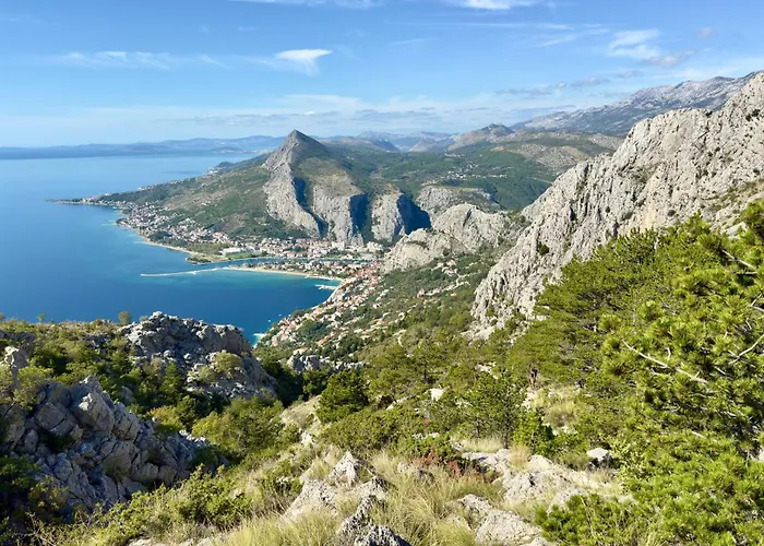 Apartman Moderne Bava By Interhome *